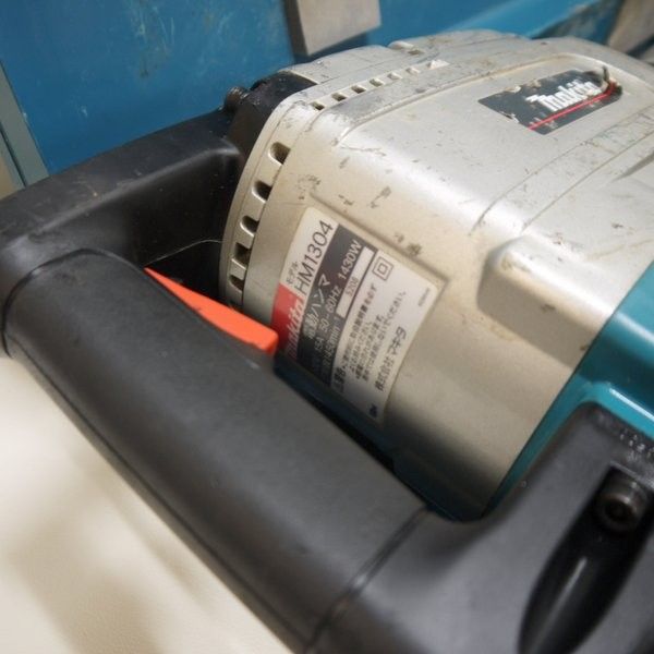 makita 電動ハンマ HM1304 100V 電動ハンマー ハツリハンマー makita 電動ハンマ HM1304 100V 電動ハンマー ハツリハンマー