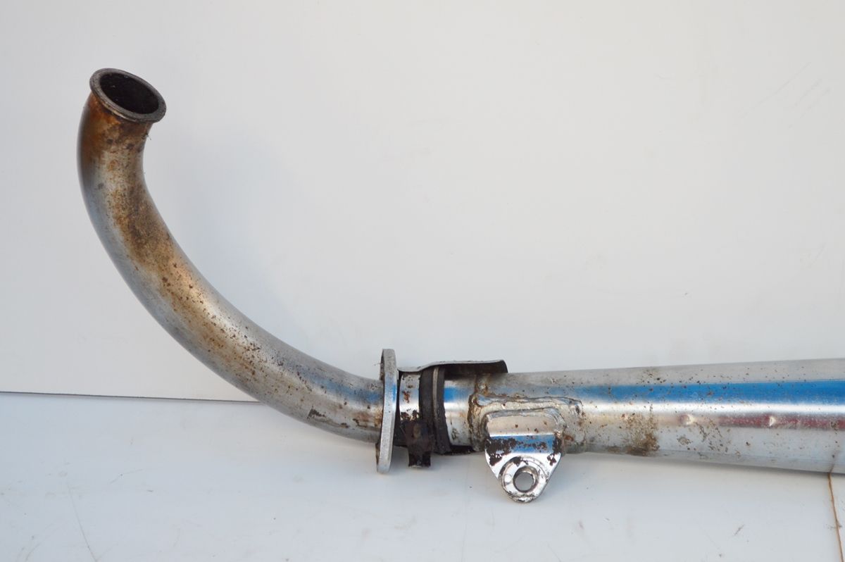 SUZUKI RG250E / X7スズキ マフラー・右側 中古品 当時物 純正品 RG250