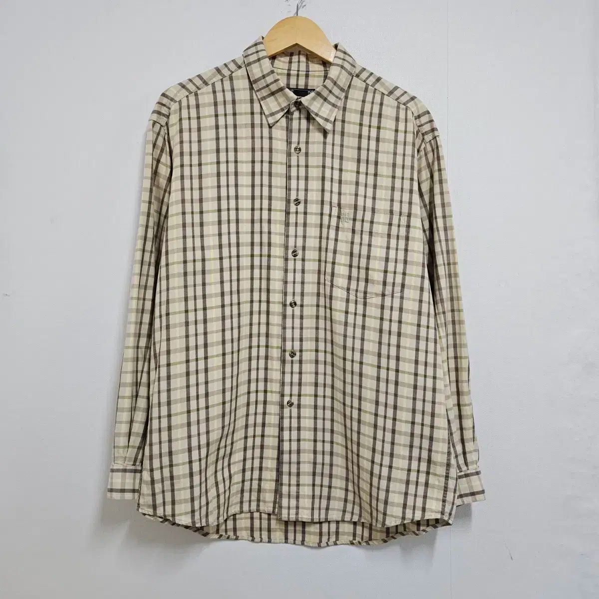 【雷市場（ポンジャン）商品韓国直送】 105 DAKS(ダックス) ベージュ シャツ チェック柄
