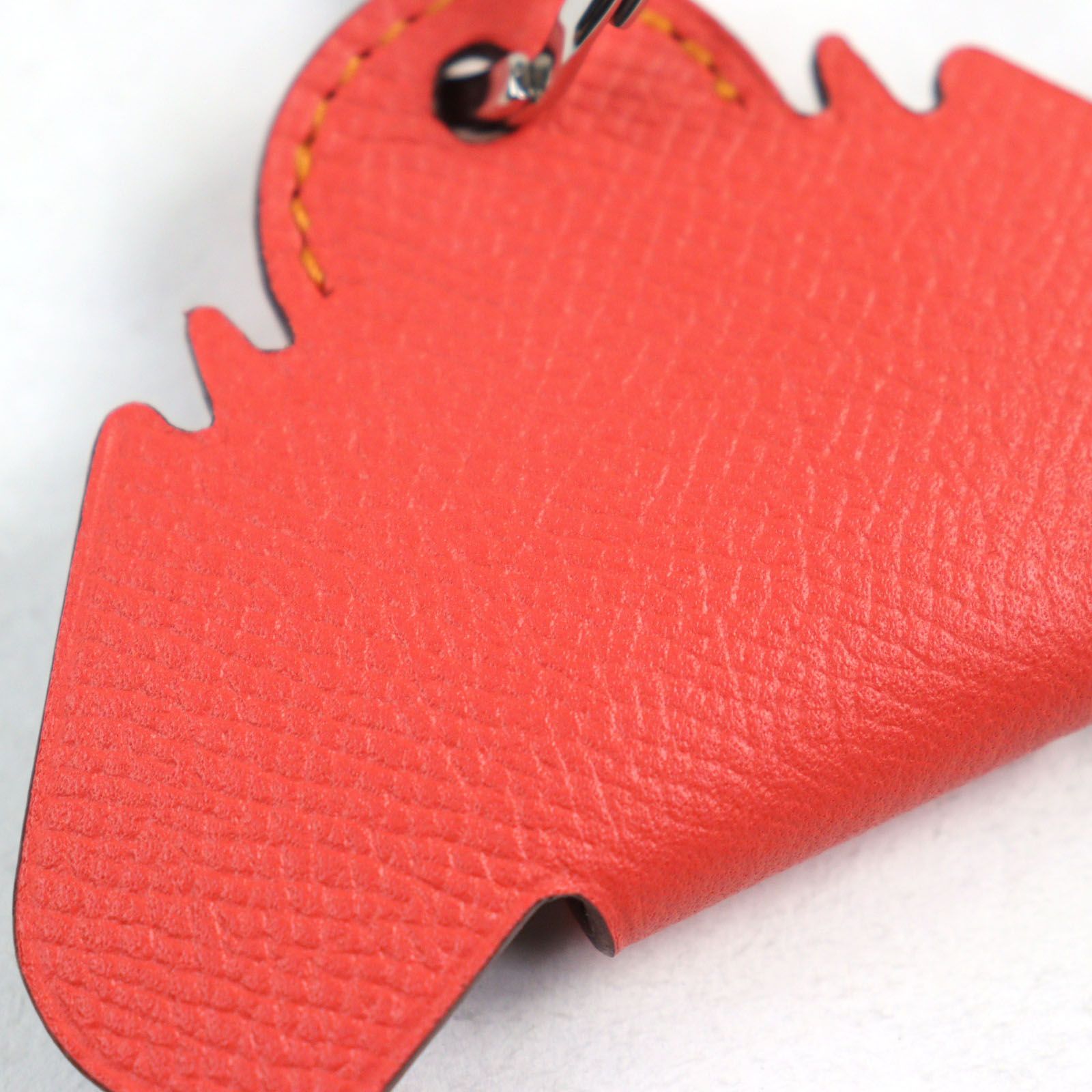 未使用品○HERMES エルメス プティアッシュ 象 レザー ルージュクー キーリング バッグチャーム レッド 箱・保存袋付き フランス製 未使用品○HERMES エルメス プティアッシュ 象 レザー ルージュクー