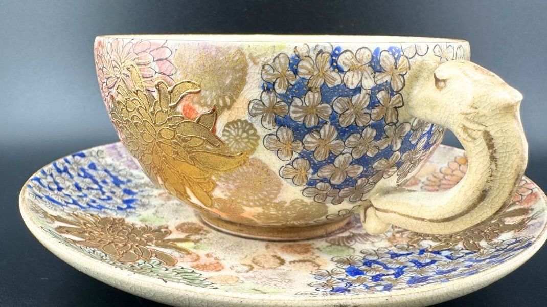 希少】明治期 京薩摩 薩摩焼 カップ＆ソーサー 金光山銘入り