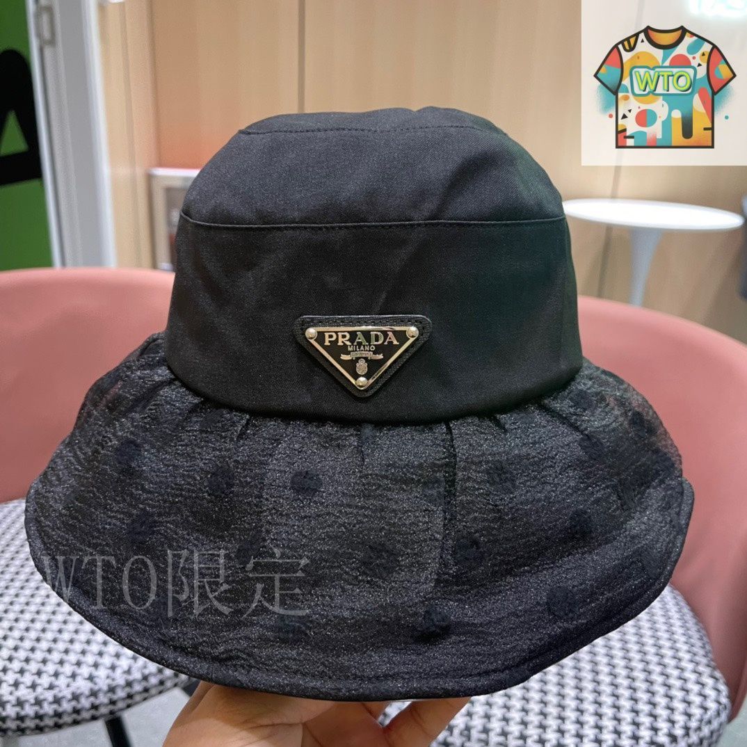 8月で消します☆美品☆PRADA バケットハット ブラック 保存袋付き PRADA ブラック バケットハット M