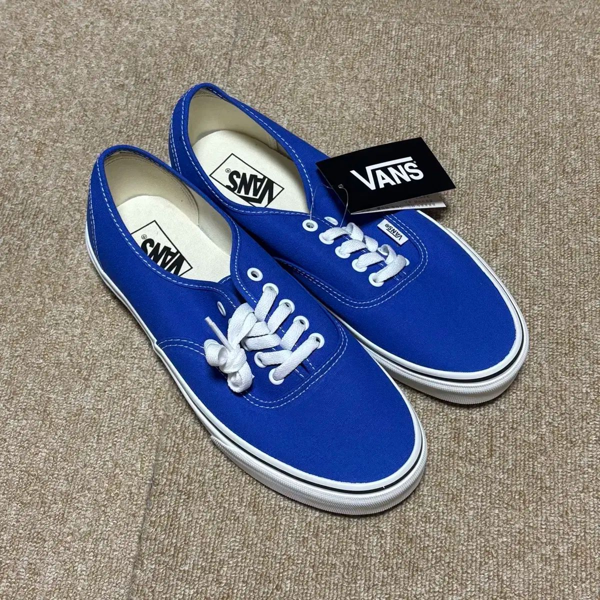 VANS(バンズ) オーセンティック ブルー 275 - メルカリ