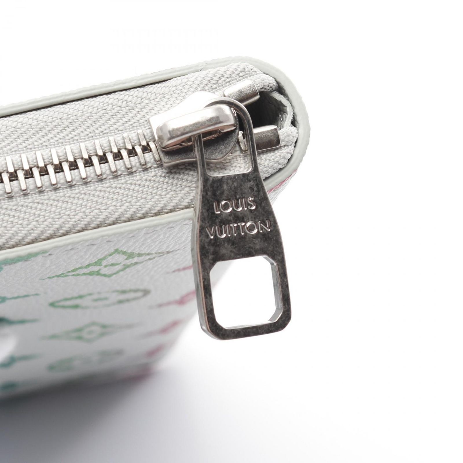 ルイ・ヴィトン LOUIS VUITTON ラウンド長財布 ジッピーウォレット