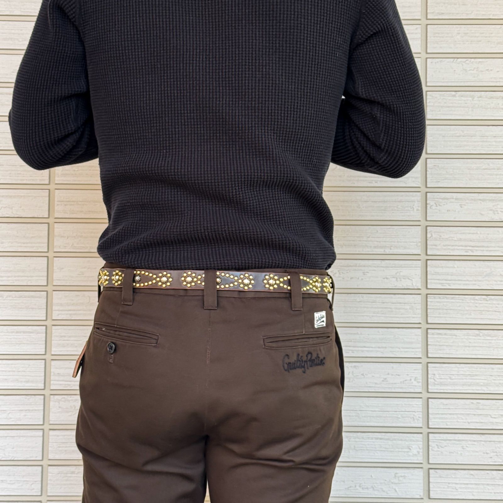 オーダーページ』スタッズナローベルトクラウンオールUKサドル23mm  