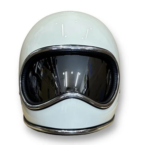 アイボリー スペースヘルメット