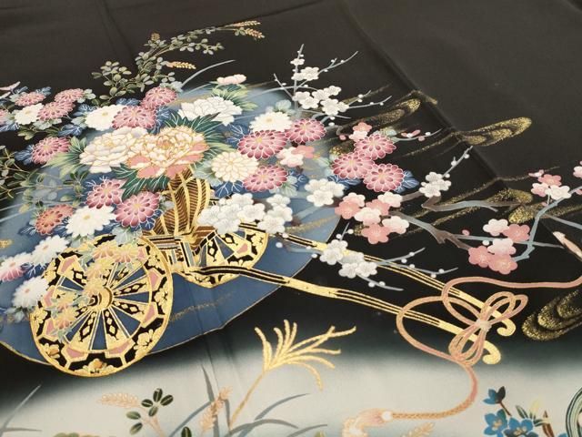 平和屋着物□豪華黒留袖 作家物 駒刺繍 流水花車文 暈し染め