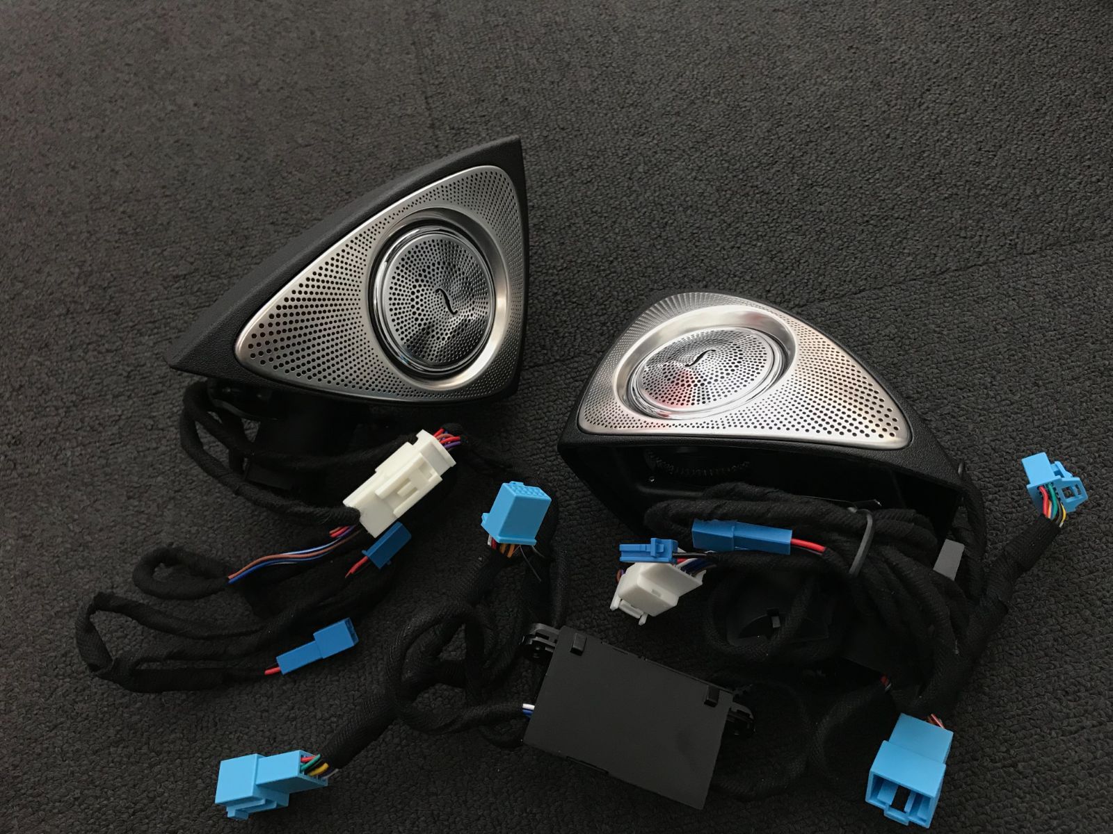 ベンツ Sクラス W222 前期 3D ツイーター 商品番号4112