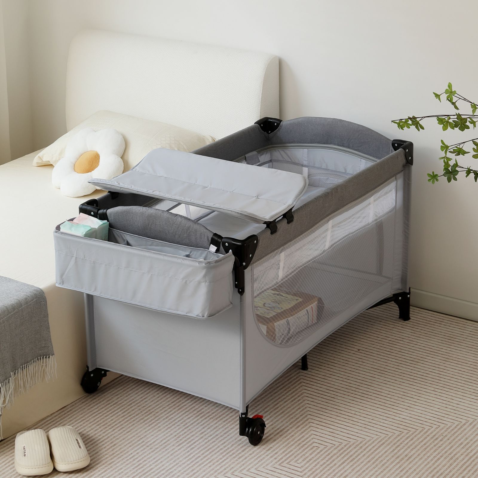 ベビーベッド キャスター付き 日本製ヤマサキベビーベッド、木製