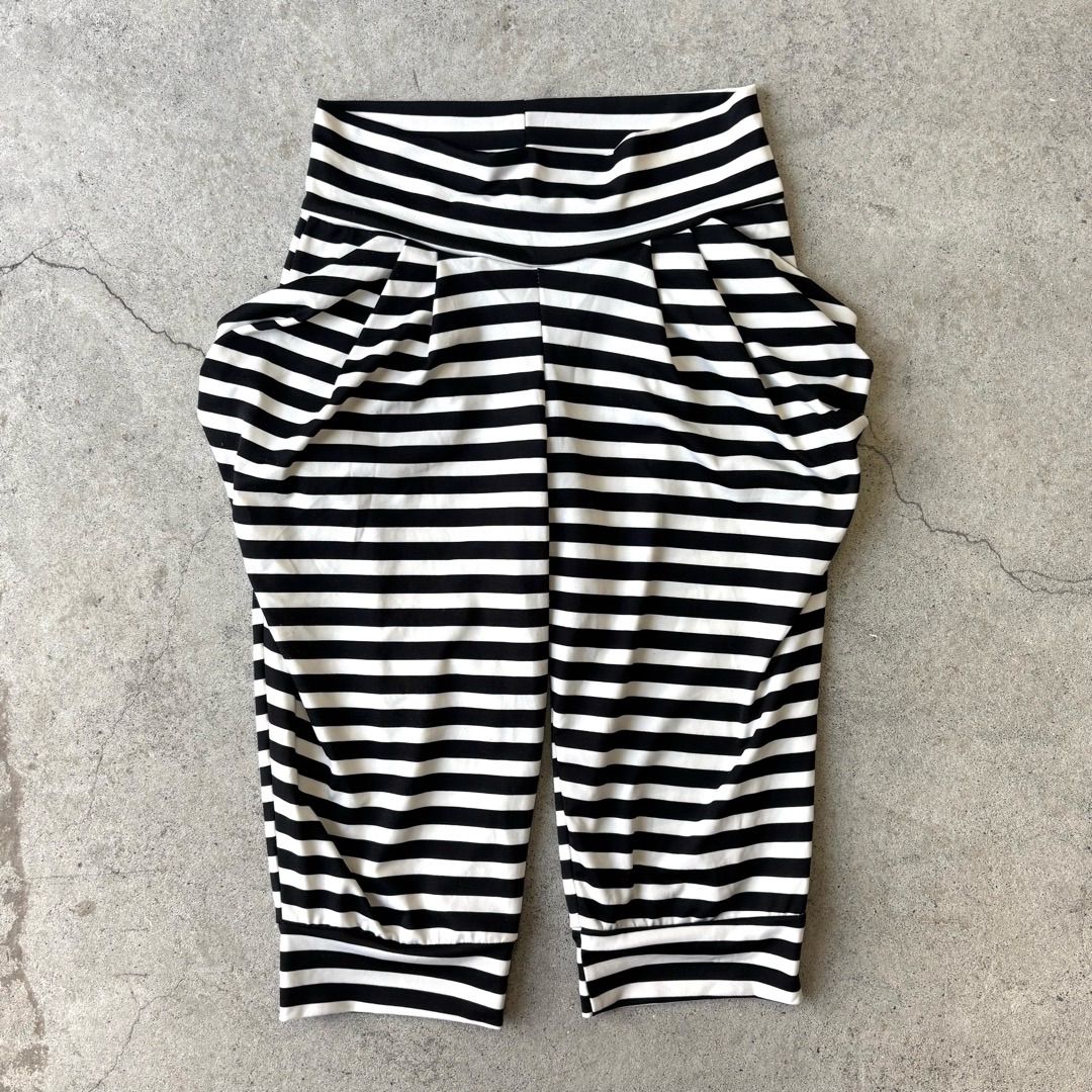 pants / ボーダーパンツ ハーフ レディース古着 黒白 #a922