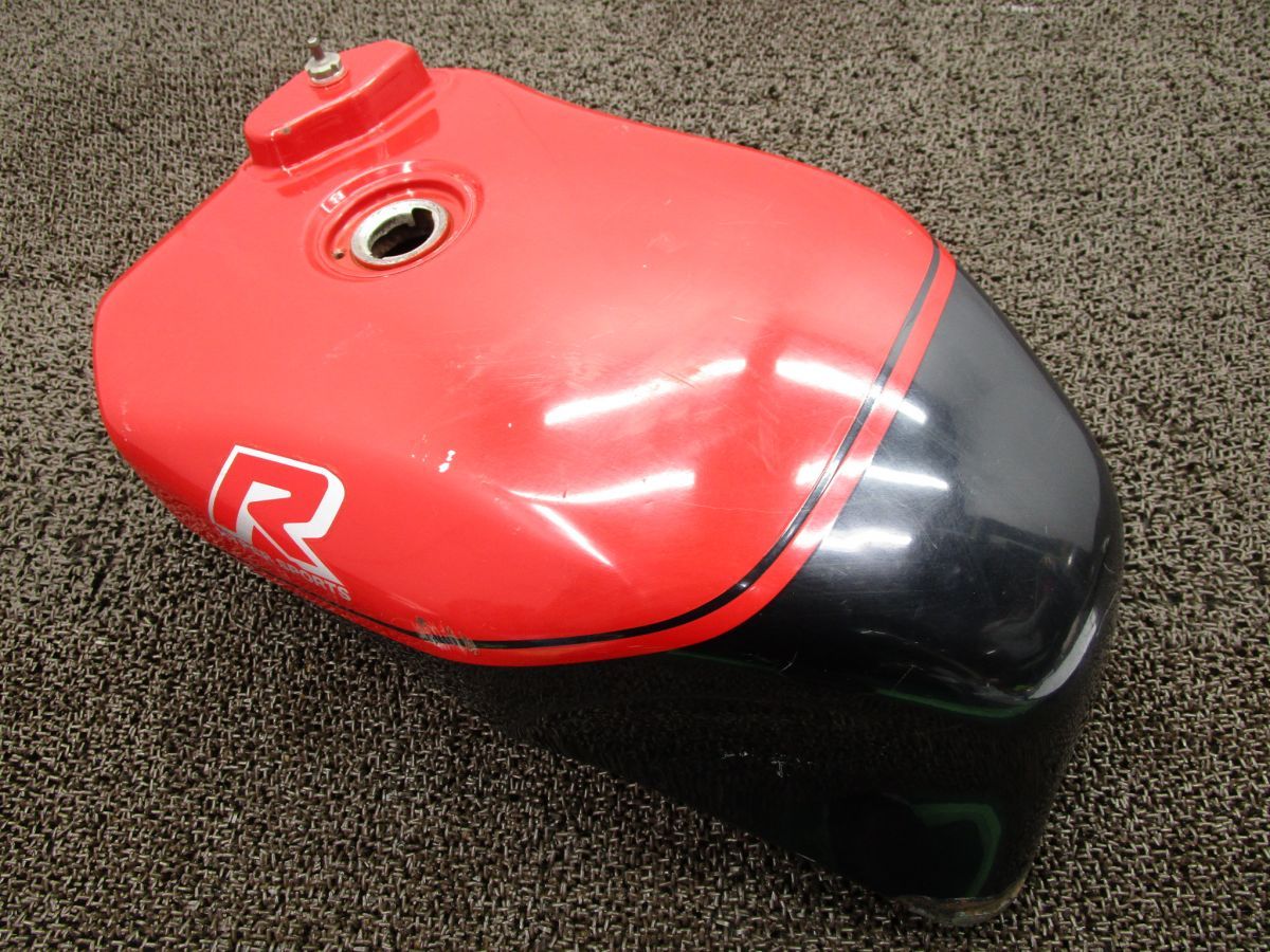 スズキ GSX-R 750 ガソリンタンク 【公式通販】