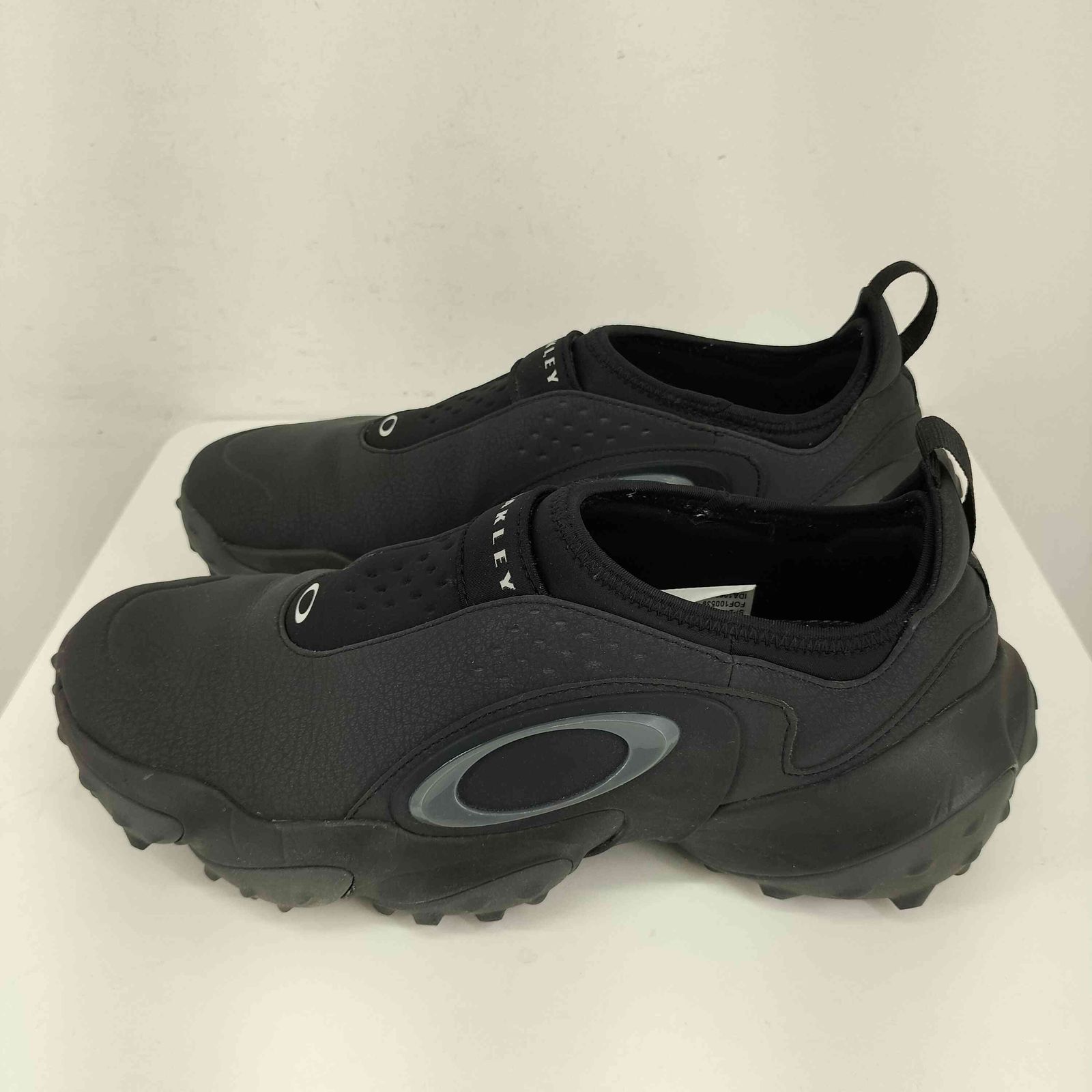 オークリー OAKLEY GOLF EDGE ICON SPIKELESS SHOES メンズ JPN：27 