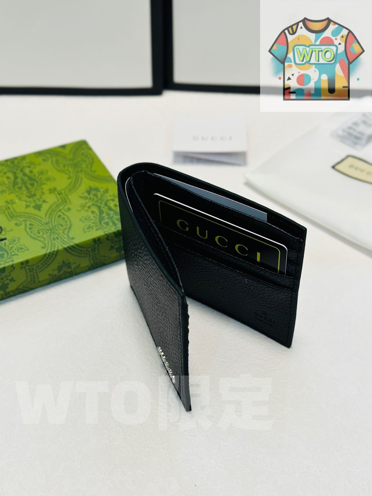 今日WTO】GUCCI グッチ メンズ ブラック 12x10 ソフトレザー