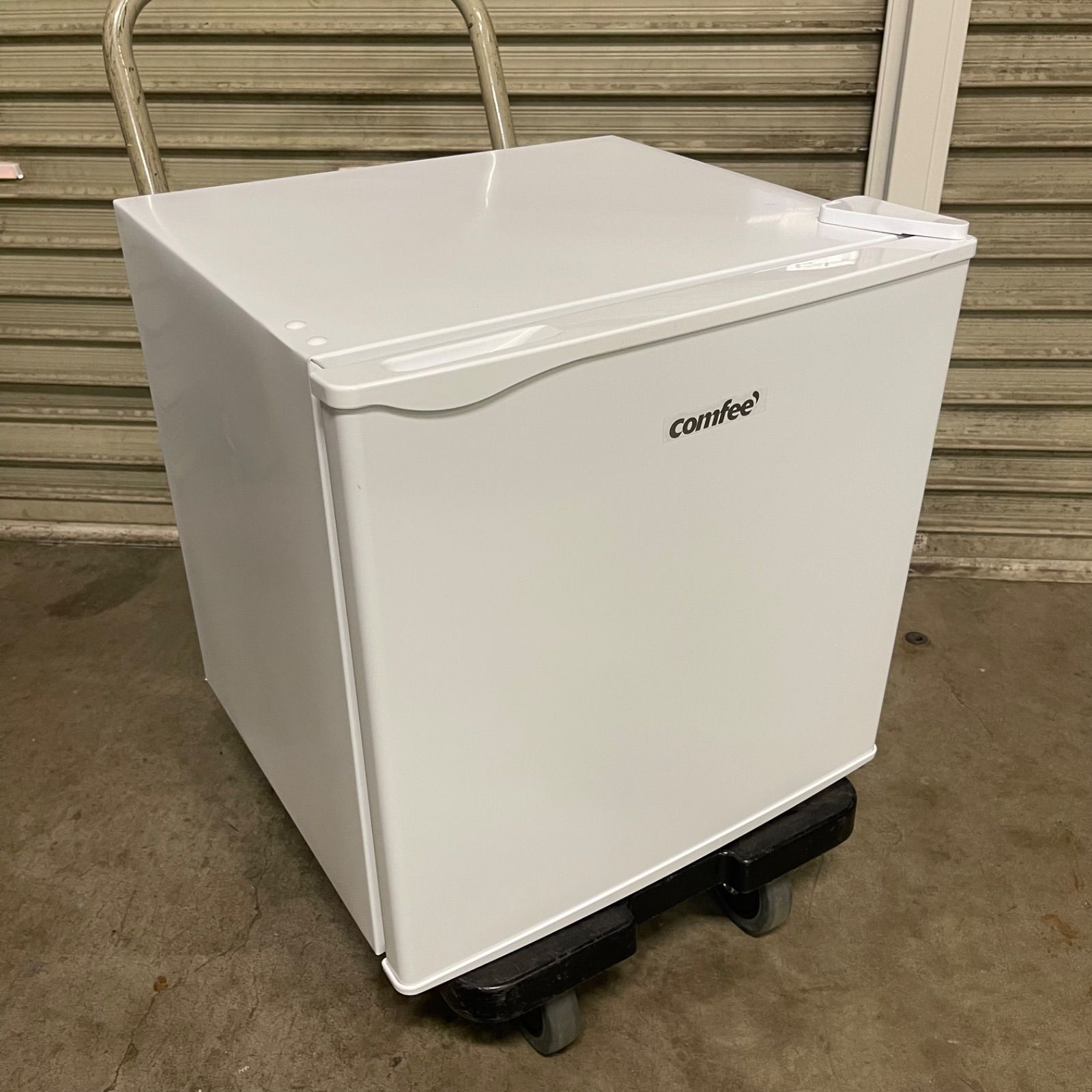comfee 45L 冷蔵庫 ノンフロン【未開封品】 Amazon | COMFEE' 冷蔵庫 45L 幅47.2cm 右開き コンパクト 温度