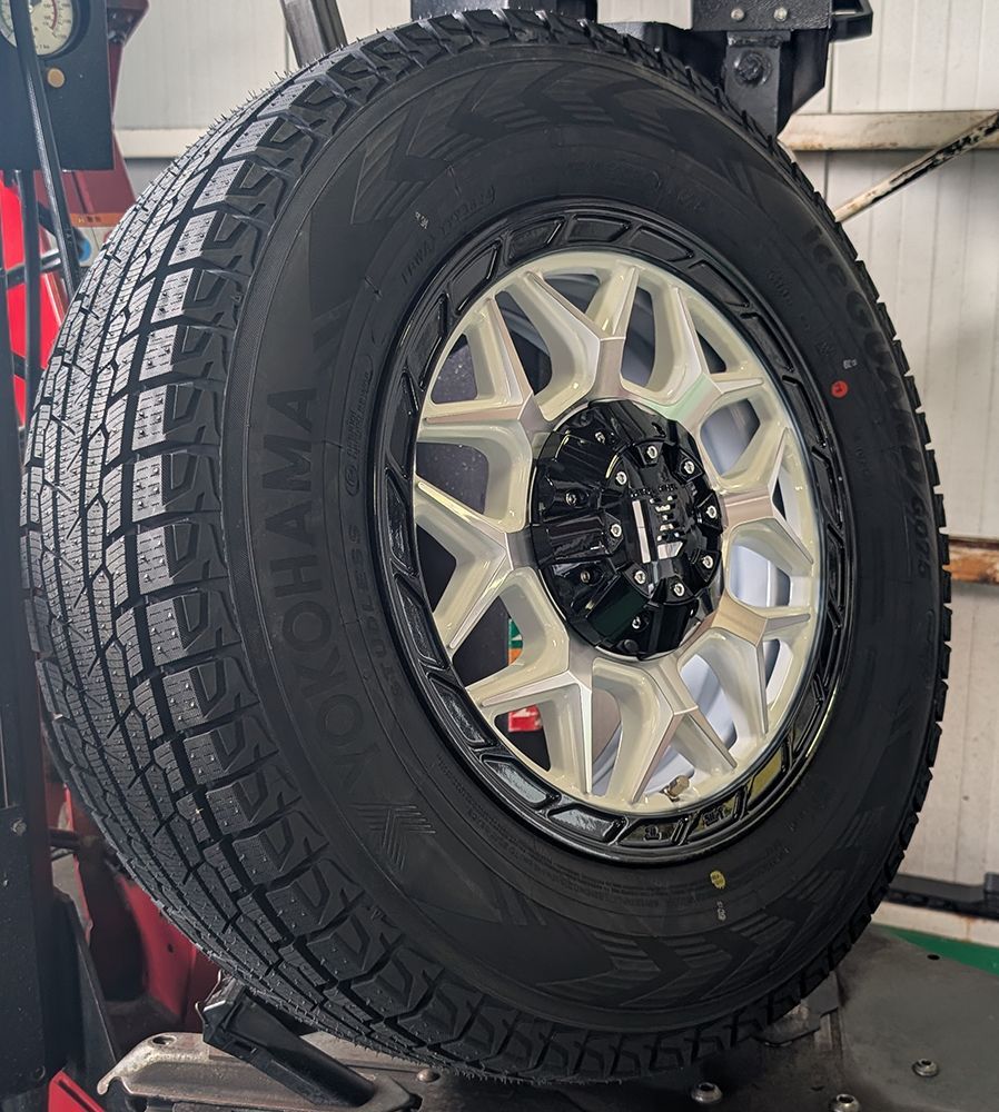 16インチ ヨコハマ