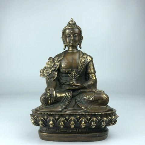 衝撃の激安コスパ・掘り出し物も 銅細工 薬師仏像の置物 メルカリ - 美術品 工芸品 装飾品 工芸品
