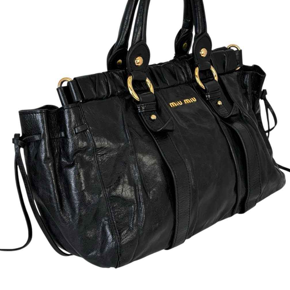 ミュウミュウ miu miu ヴィッテロルクス ハンドバッグ 黒 レザー