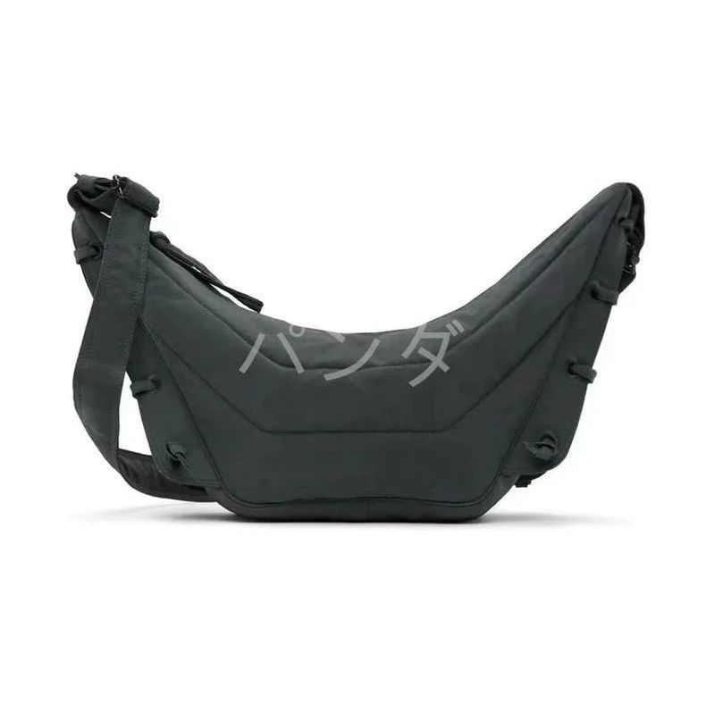 LEMAIRE ルメール Small Soft Game Bag ブラック ショルダー クロスボディバッグ ソフトレザー ミニマルデザイン 黒 Z41