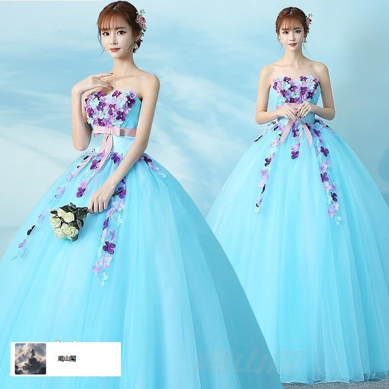 ウエディングドレス