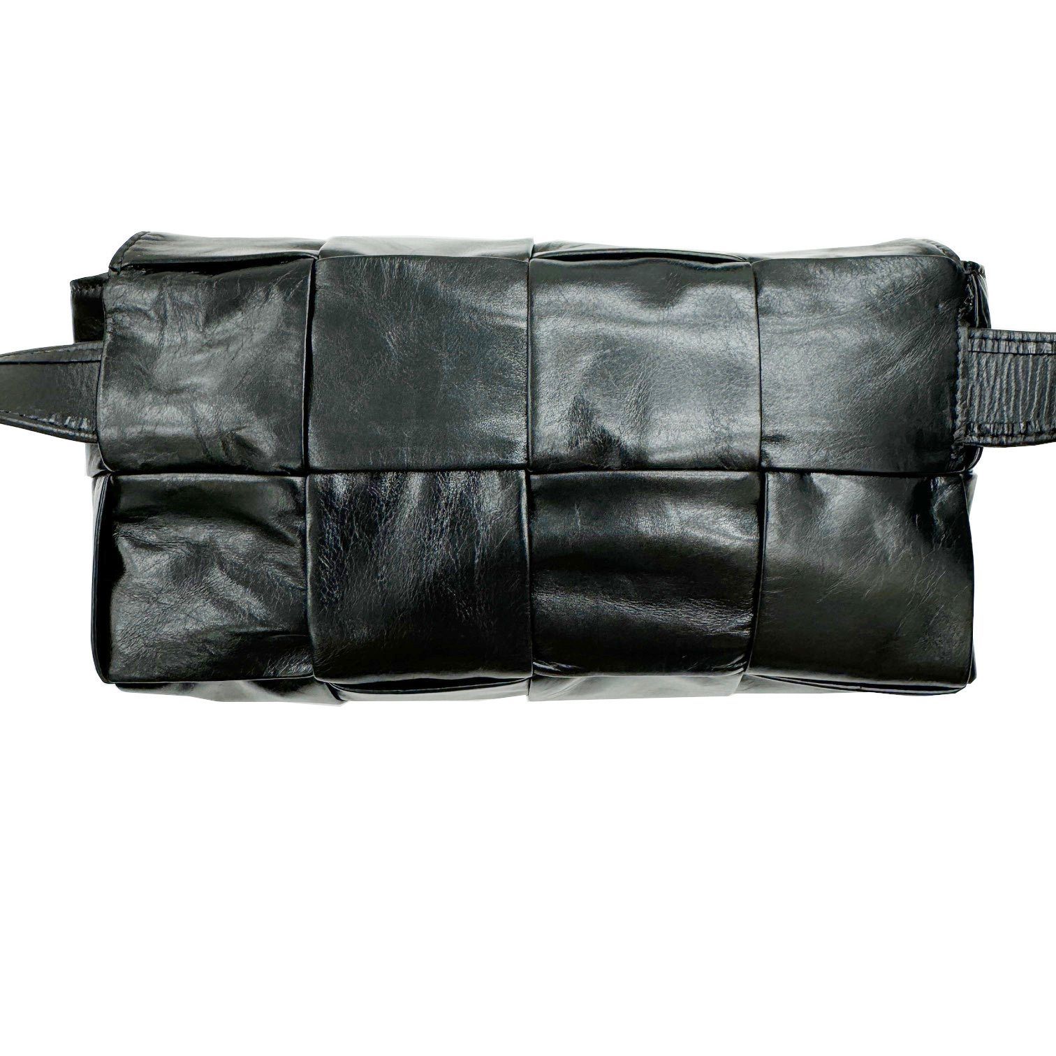 ボッテガヴェネタ BOTTEGA VENETA カセット ベルトバッグ ミニ 