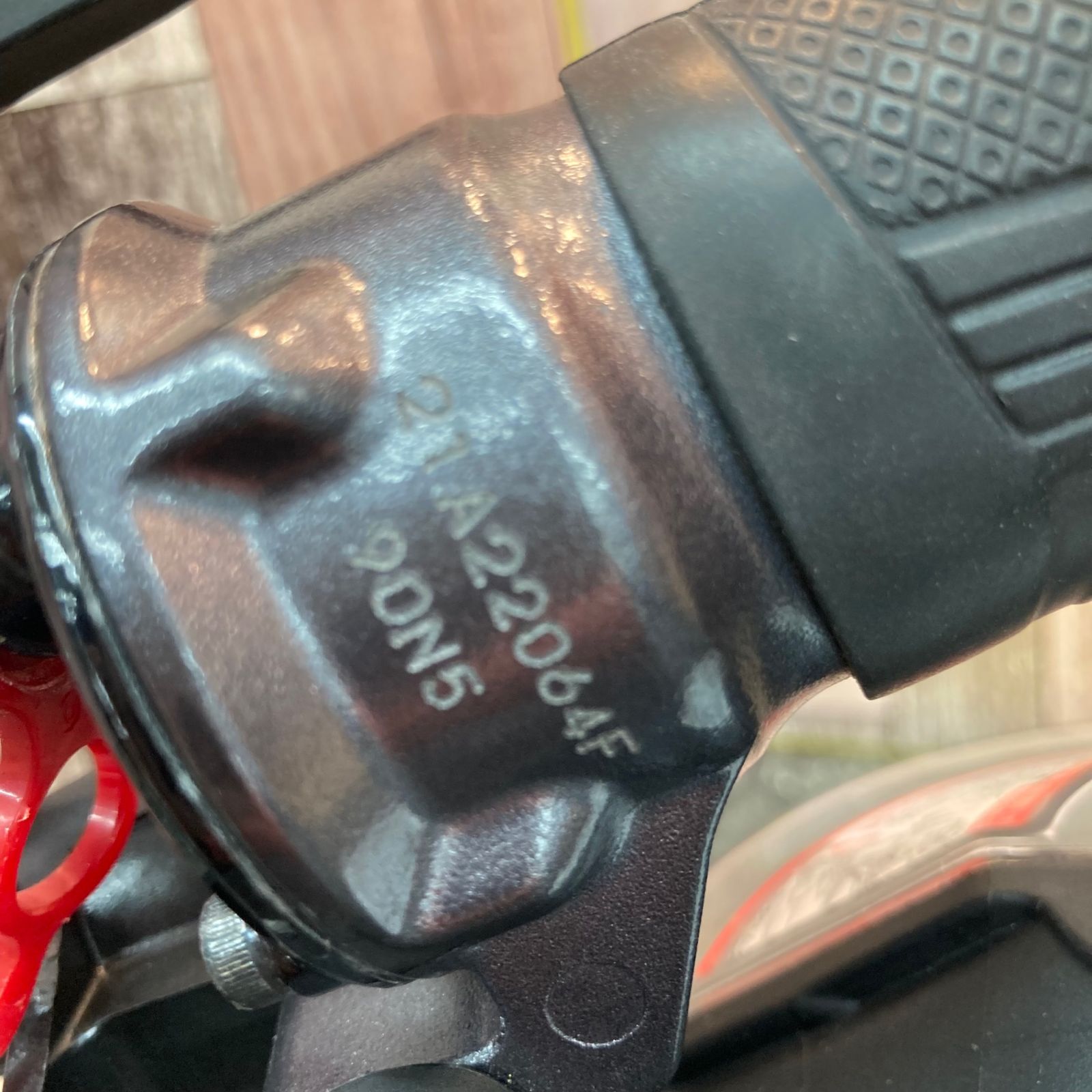 リョービ 京セラ RYOBI 充電式チェンソー BCS-1830L5 充電式