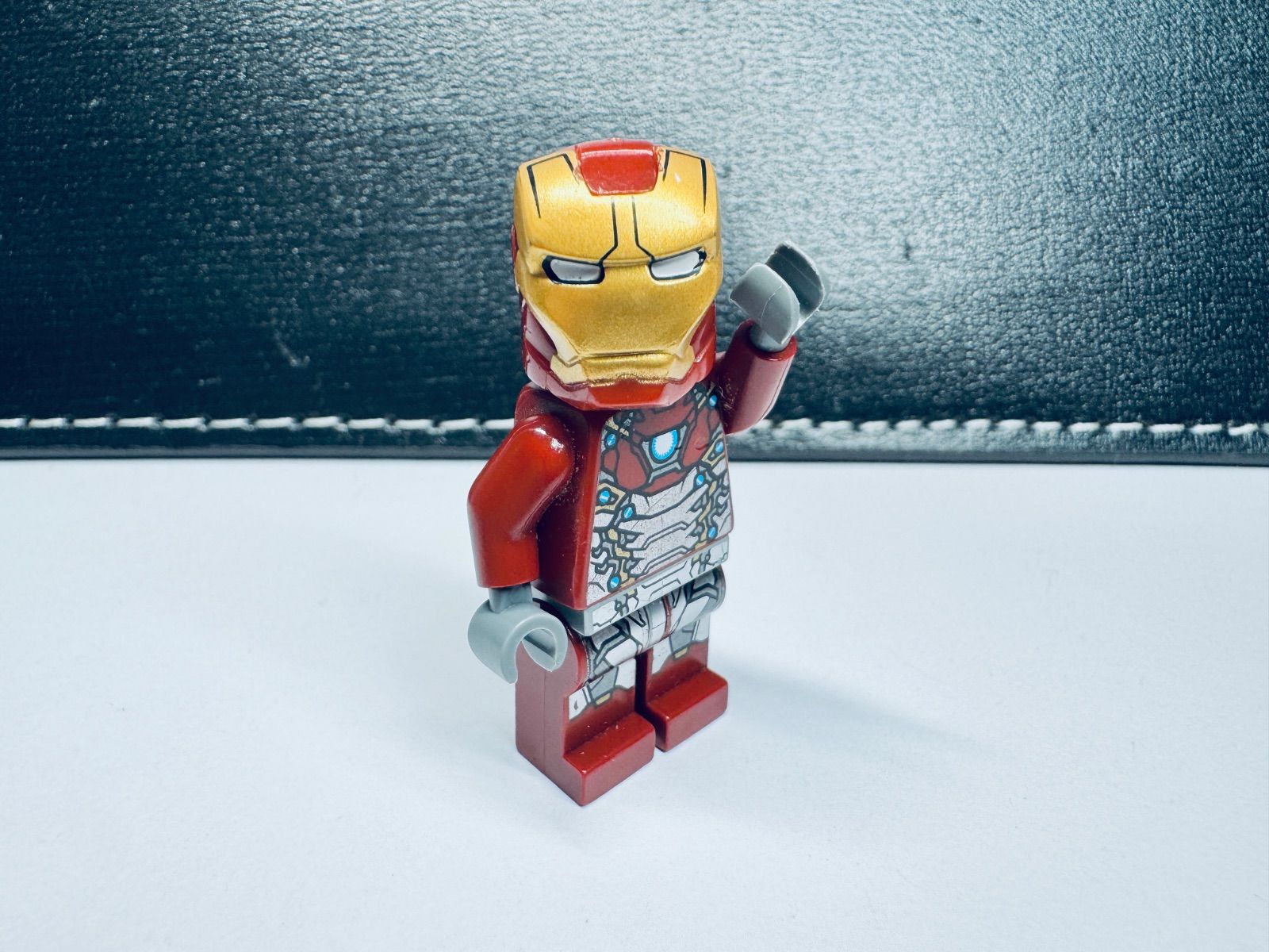 正規品】LEGO ミニフィグ アイアンマン Mk47 #76083 - メルカリ
