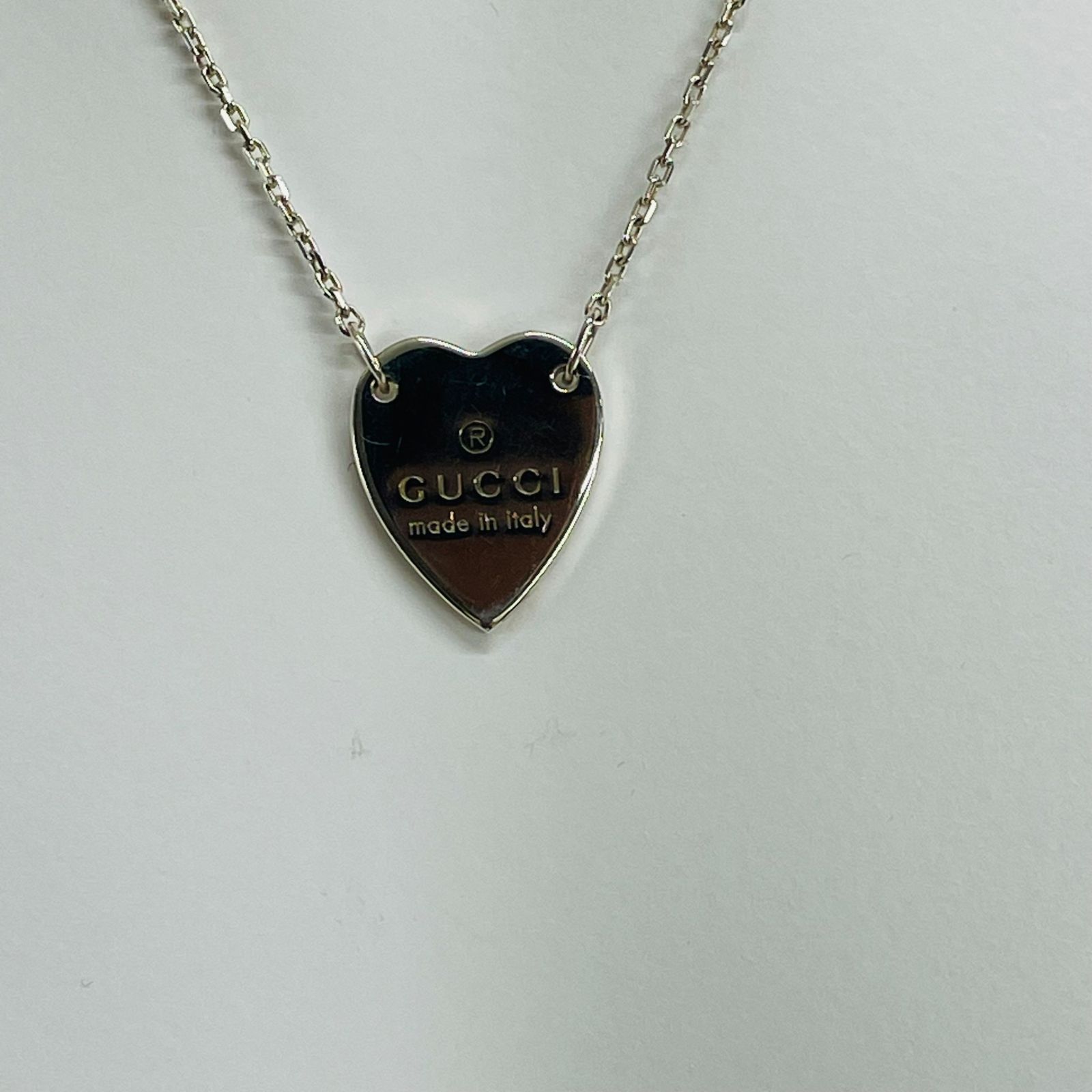 グッチ トレードマーク ハート ペンダント付きネックレス Gucci 