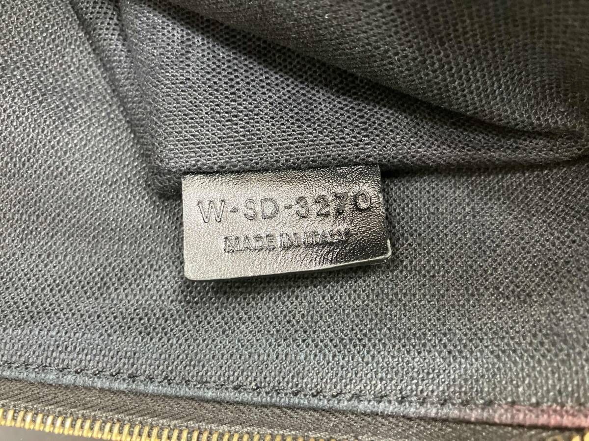 クラッチバッグ