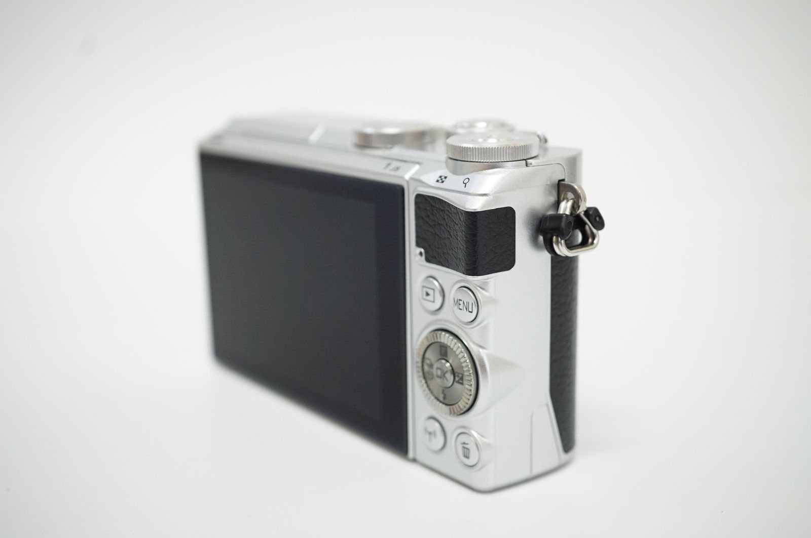 C212216)Nikon ニコン 1 J5 ミラーレス一眼カメラ ダブルレンズキット 