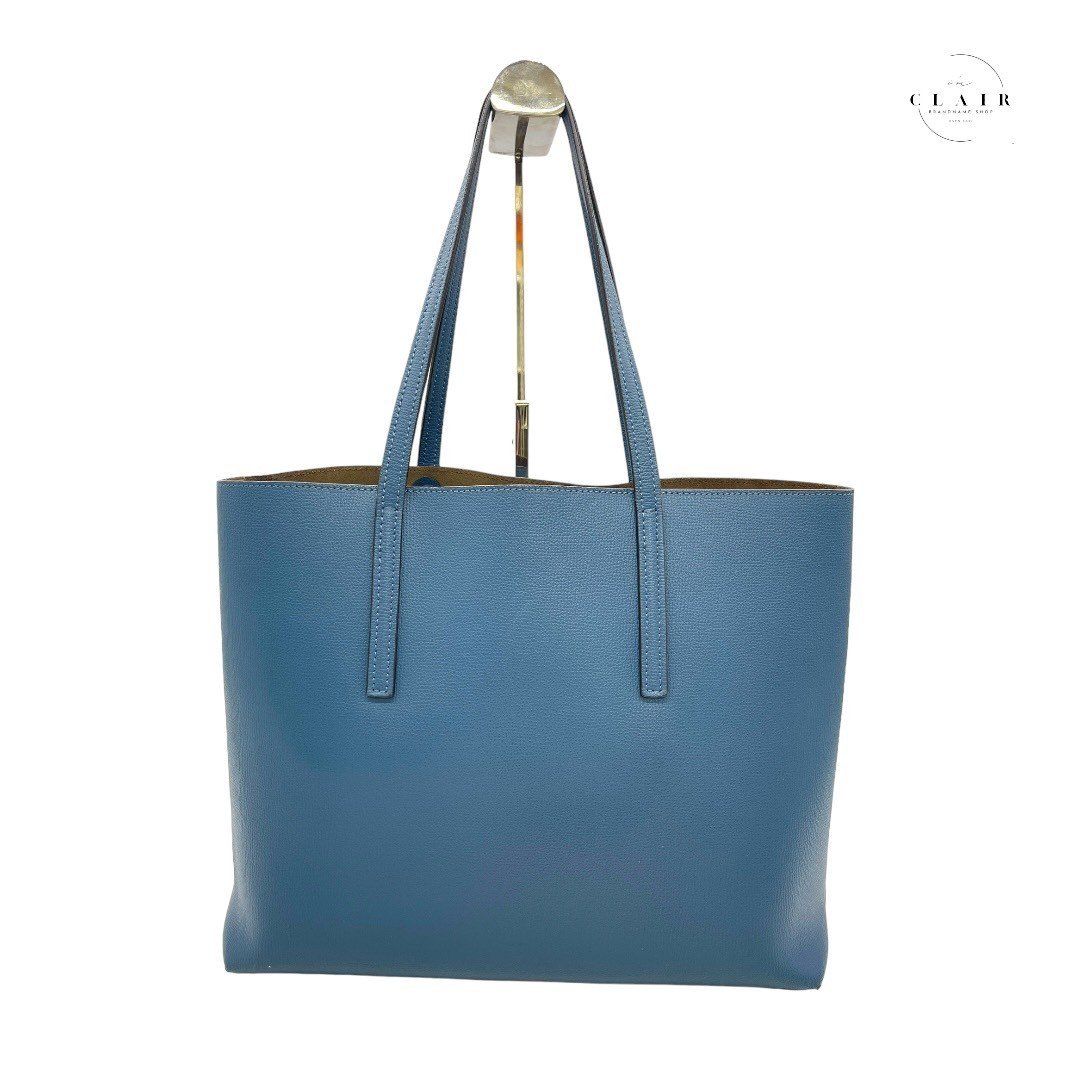 FENDI フェンディ ショッピングトートバッグ レザー ブルー 8BH348