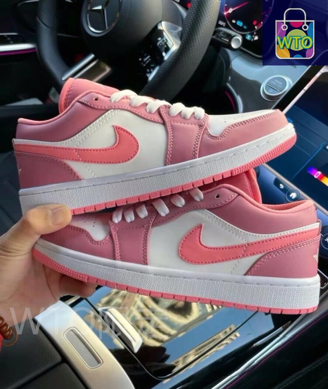お値下げしました??即購入?? NIKE AIR JORDAN 1 LOw 