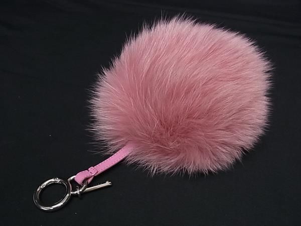 □極美品□ FENDI フェンディ ファー イニシャル ポンポン
