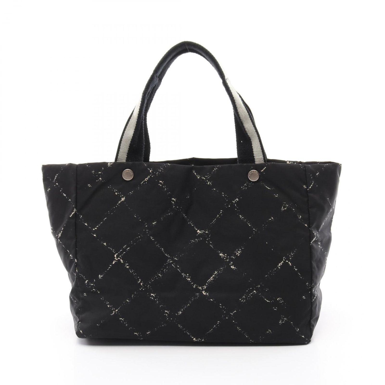 シャネル CHANEL トートバッグ 旧トラベルライン A11833 ブラック ナイロン 旧トラベルライントート レディース Used B