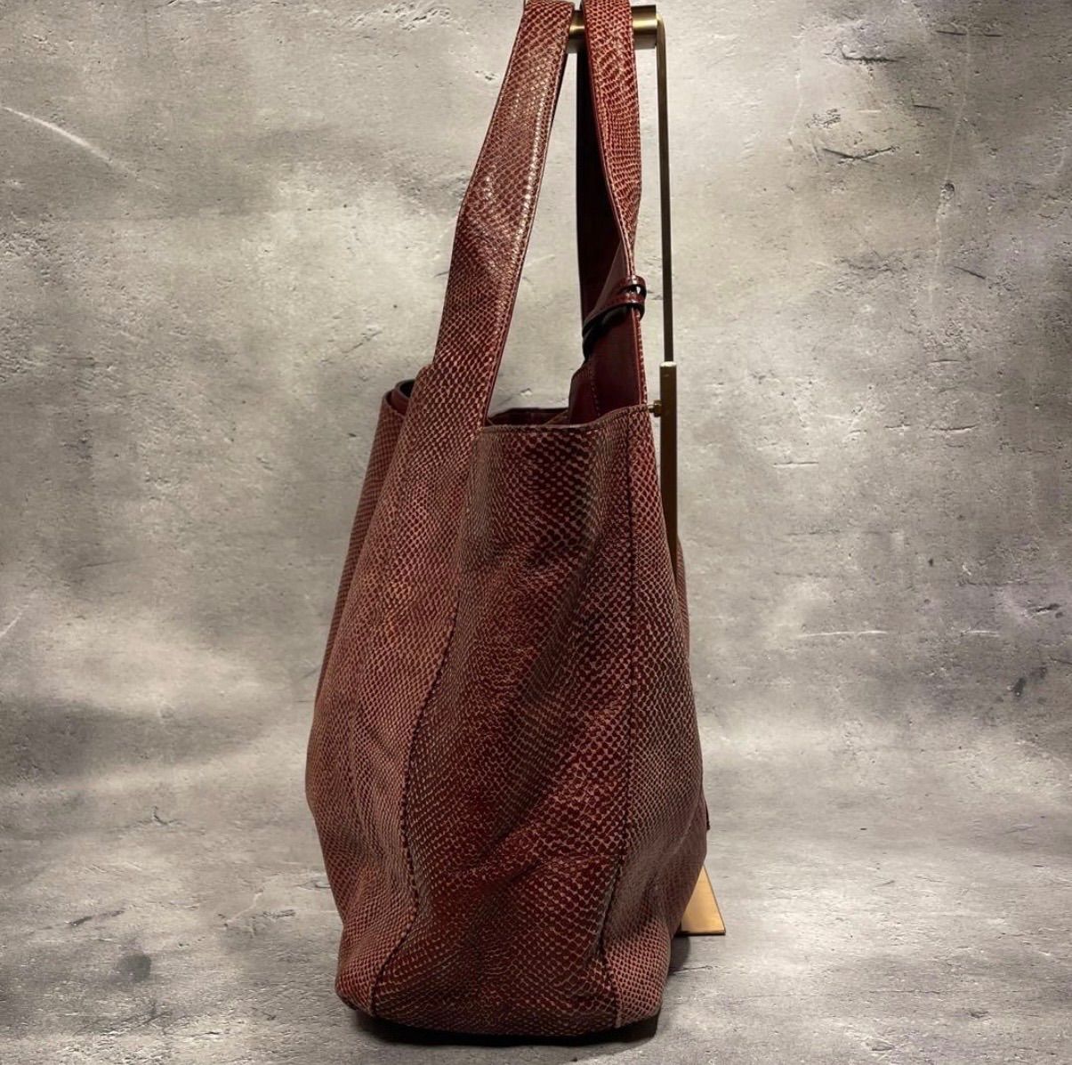 美品✨aniary（アニアリ）スケイルレザー エディターズトートトート