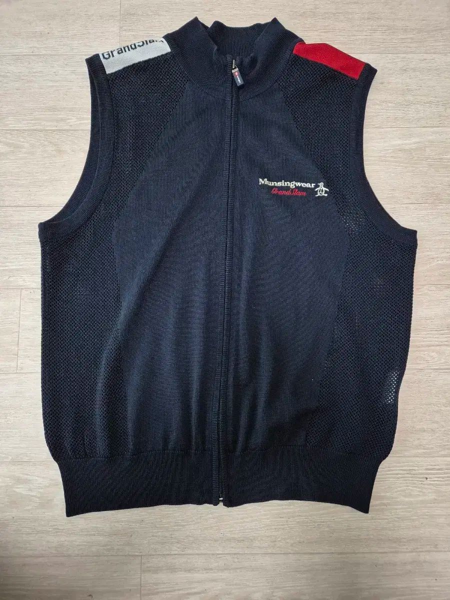 MUNSINGWEAR マンシングウェア ゴルフベスト