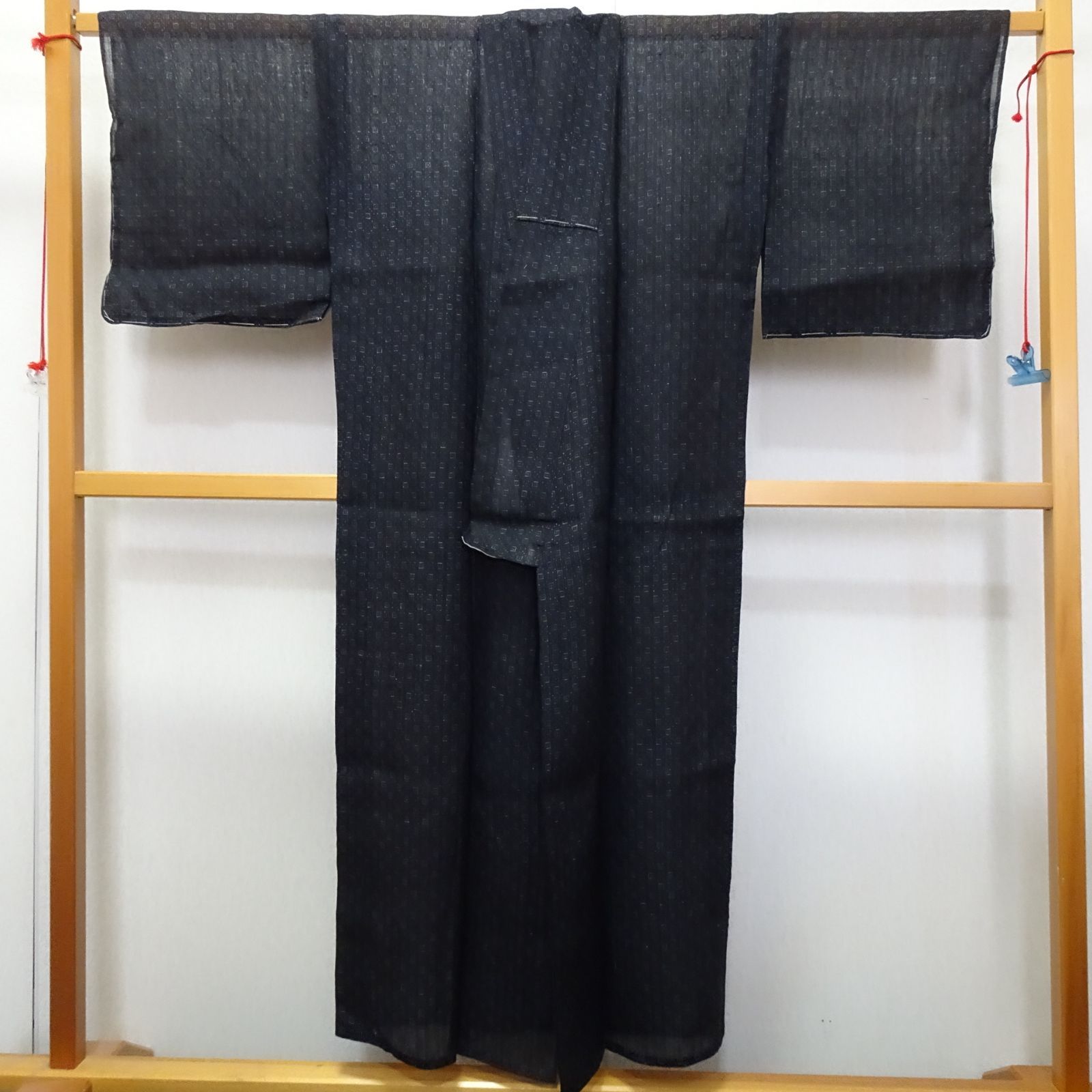 M4417☆ 着物淡雪 ☆ 逸品 本場宮古上布縦横絣幾何学模様アンティーク