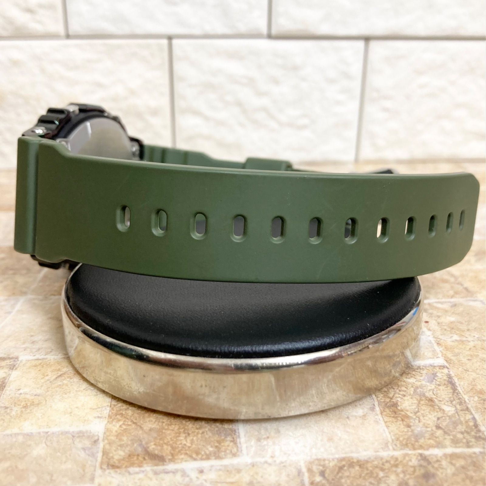 美品 G-SHOCK GM-5600B メンズ 腕時計 3229 メタル ボディ