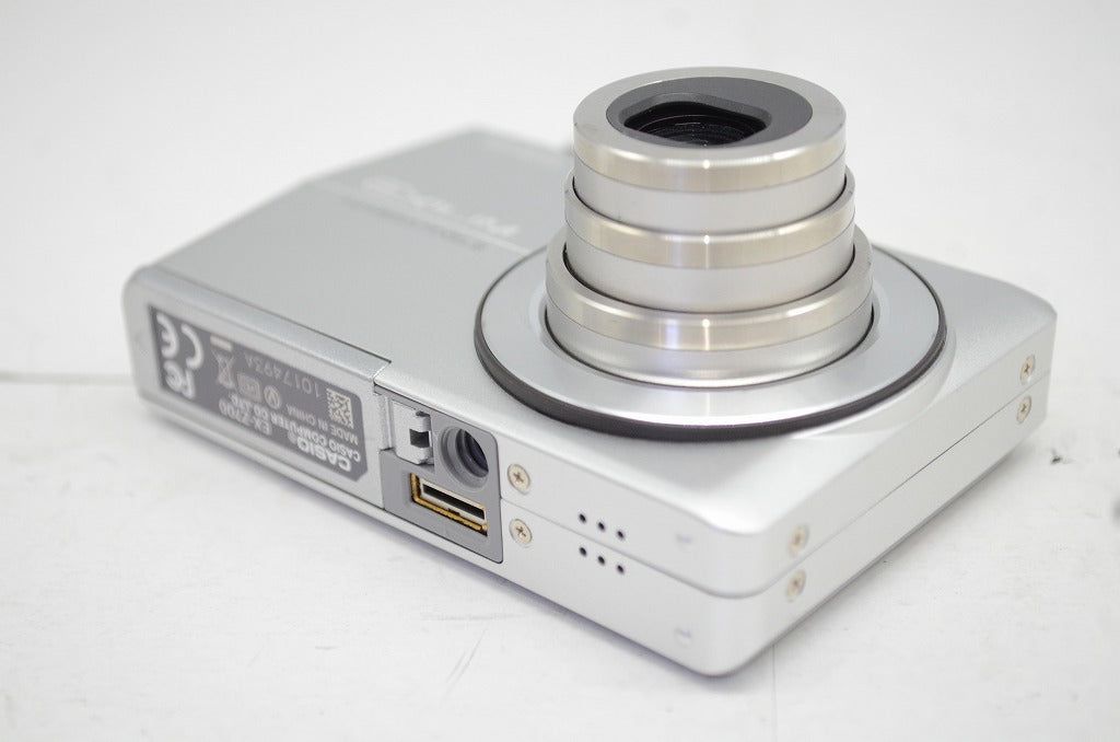 シルバー 250926u