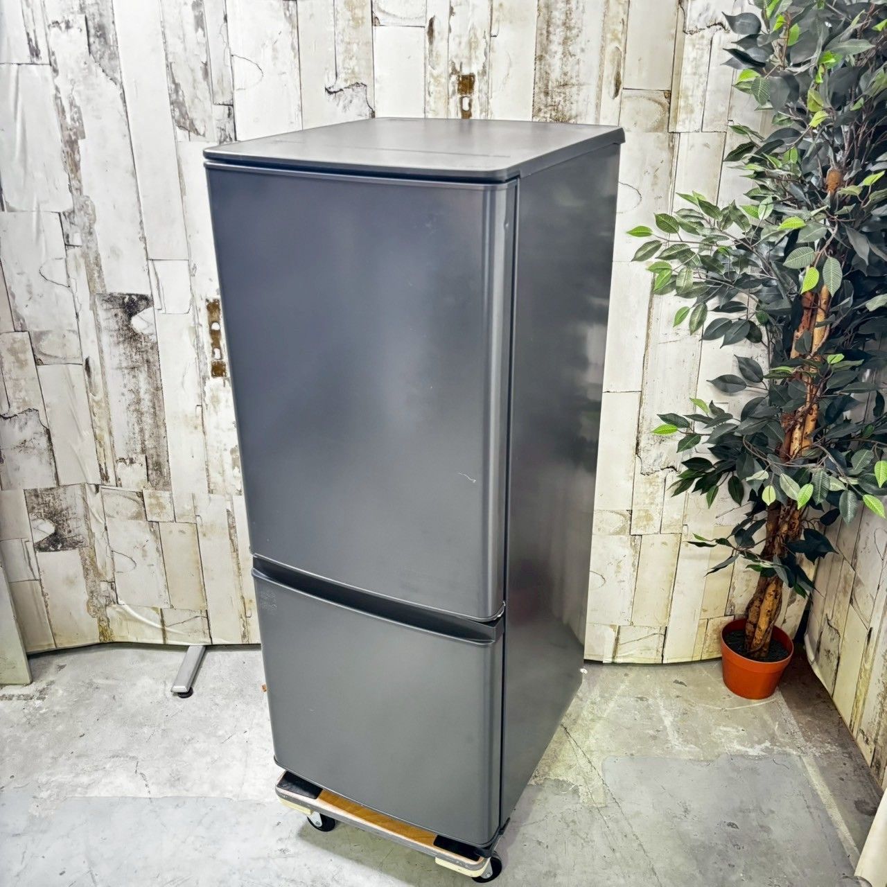 MITSUBISHI 三菱 MR-P15F-H ノンフロン冷凍冷蔵庫 146L WWW_KANDAIZUMI_COM