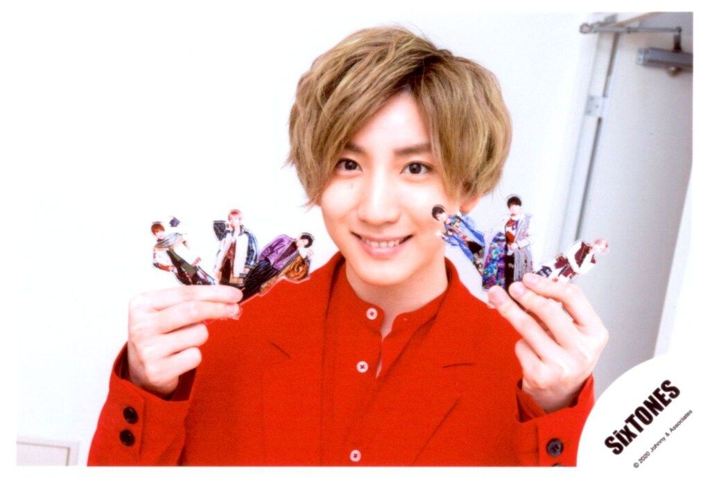 SixTONES 20年Johnnys' IsLAND STOREオフショット夏 京本大我