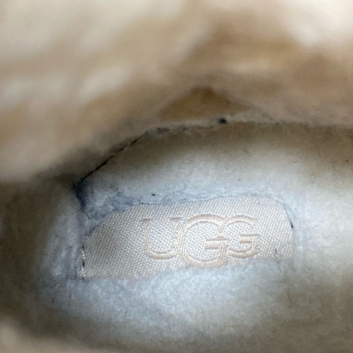 アグ ショートブーツ