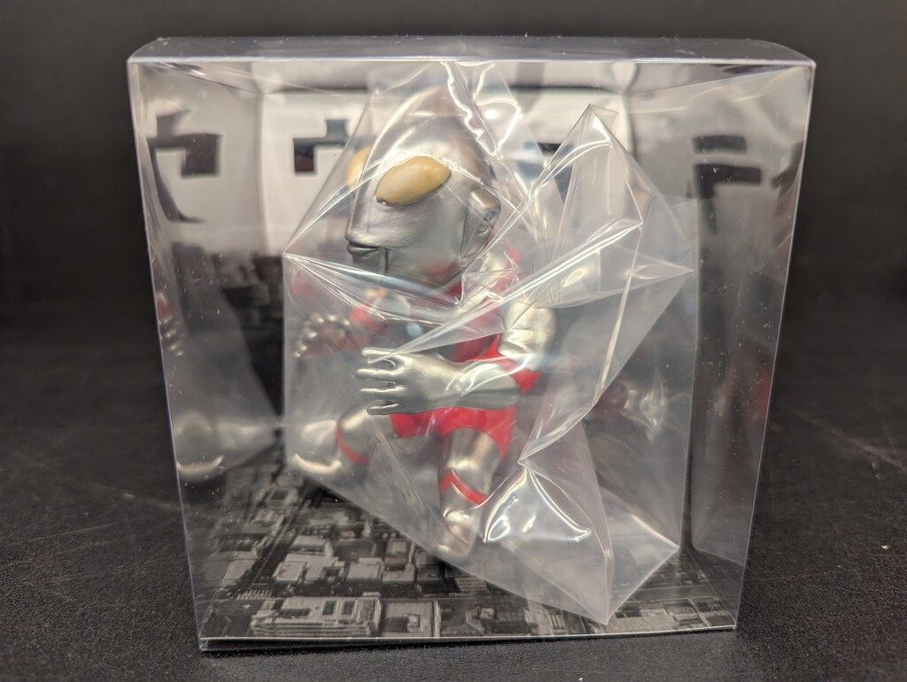 シカルナ工房 CUBEシリーズ ウルトラマン 銀|目白