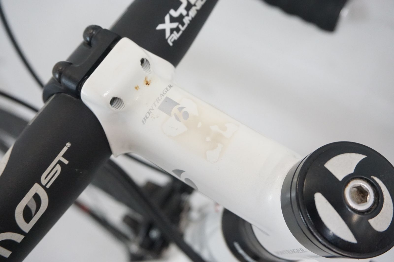 TREK トレック