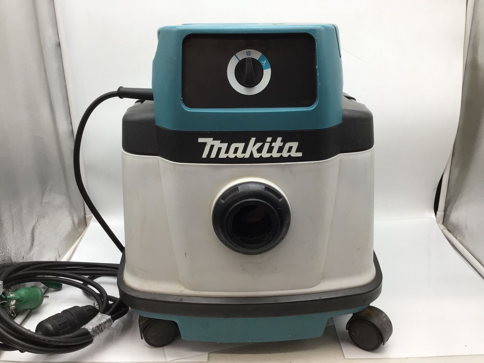 品 Makita マキタ 集じん機 乾湿両用 25L 438 ITIUHHW4JLM0 エコツール知立店 M02 WWW_KANDAIZUMI_COM