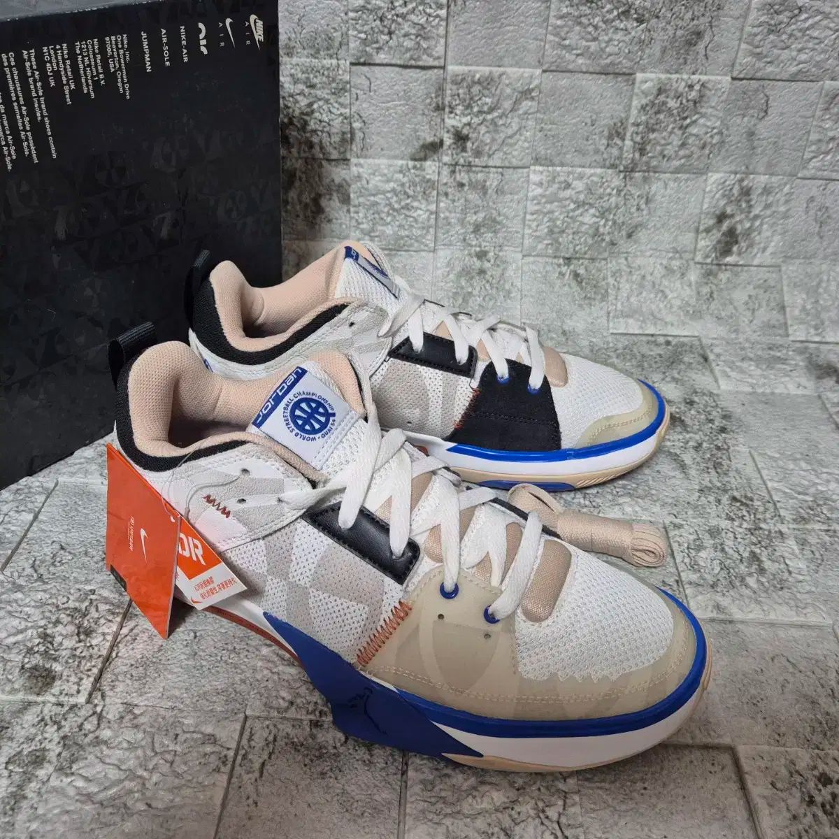 【雷市場（ポンジャン）商品韓国直送】 270 ） NIKE(ナイキ) ジョーダン 1 取る ミックス 新品