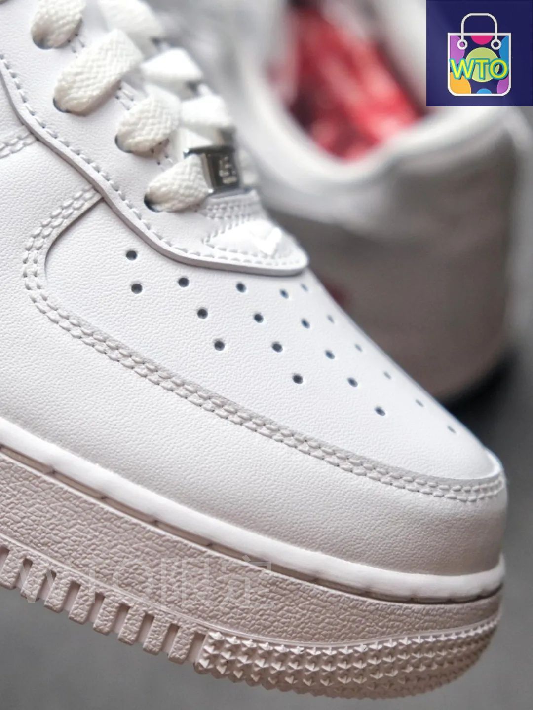 SUPREME X NIKE AIR FORCE 1 BOX LOGO - メルカリ