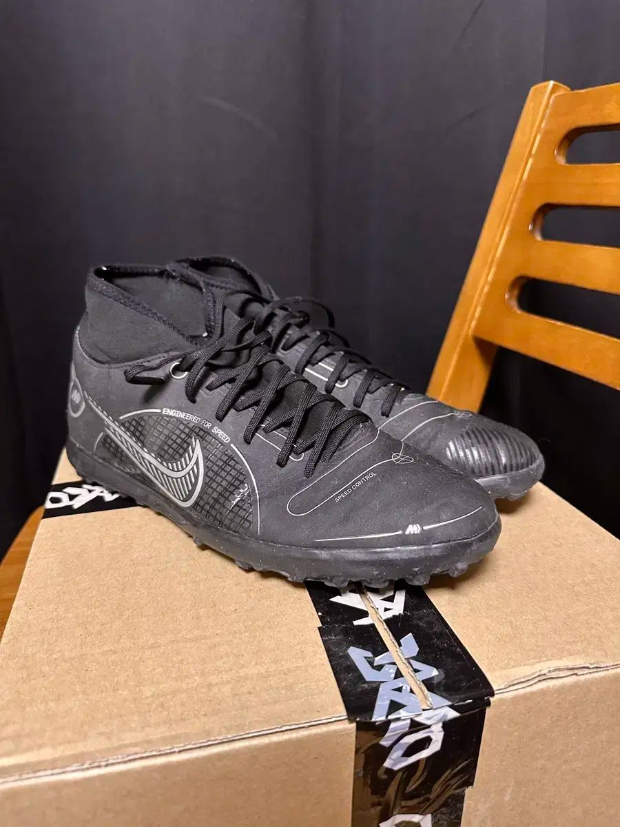 ナイキマーキュリアルスーパーフライ8 NIKE マーキュリアル ナイキマーキュリアルスーパーフライ8 NIKE マーキュリアル