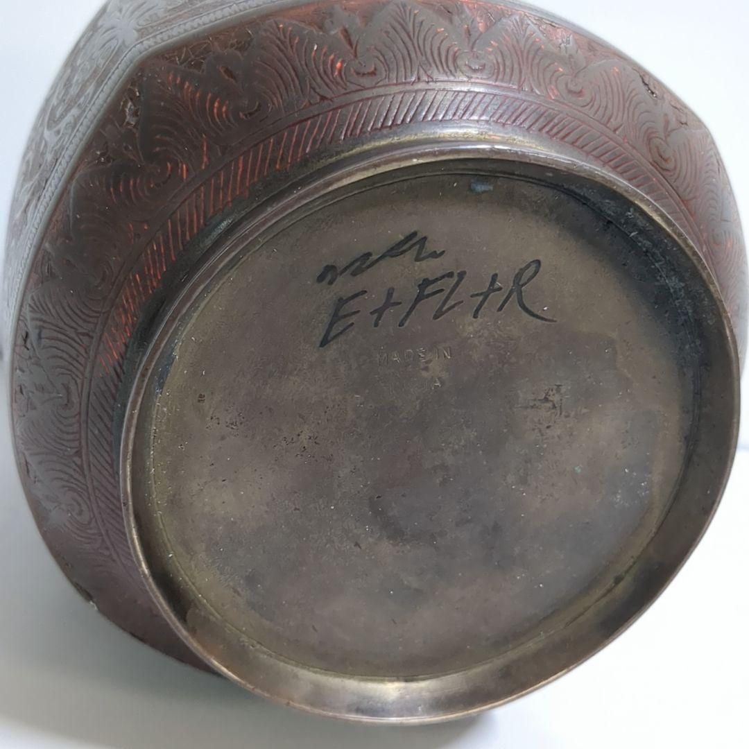 インド製 金工細工 小物入れ 刻印 ハンドメイド 茶筒 ボンボニエール 菓子器 インド製 金工細工 小物入れ 刻印 ハンドメイド 茶筒 ボンボニエール