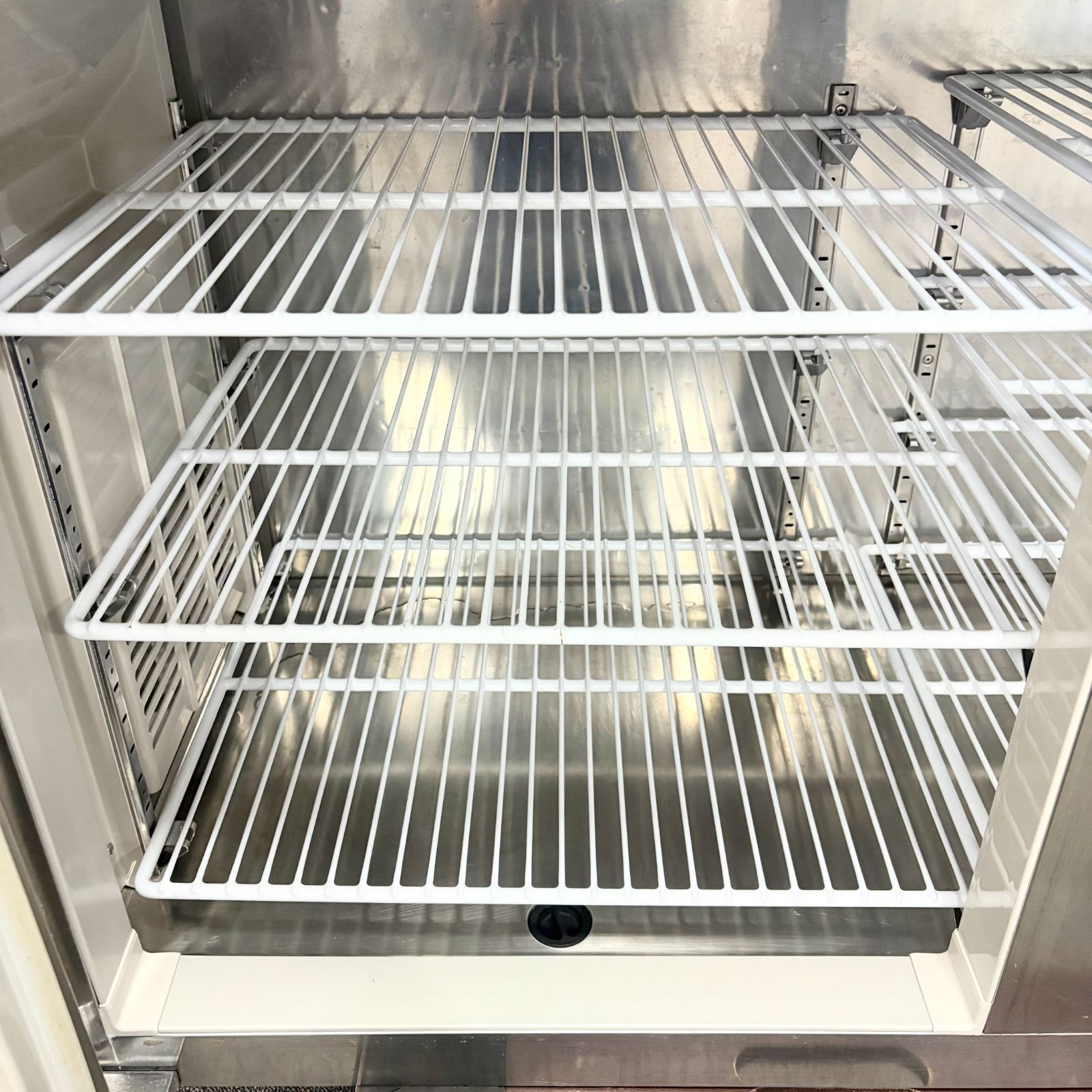 mm×奥行600 mm×高さ800