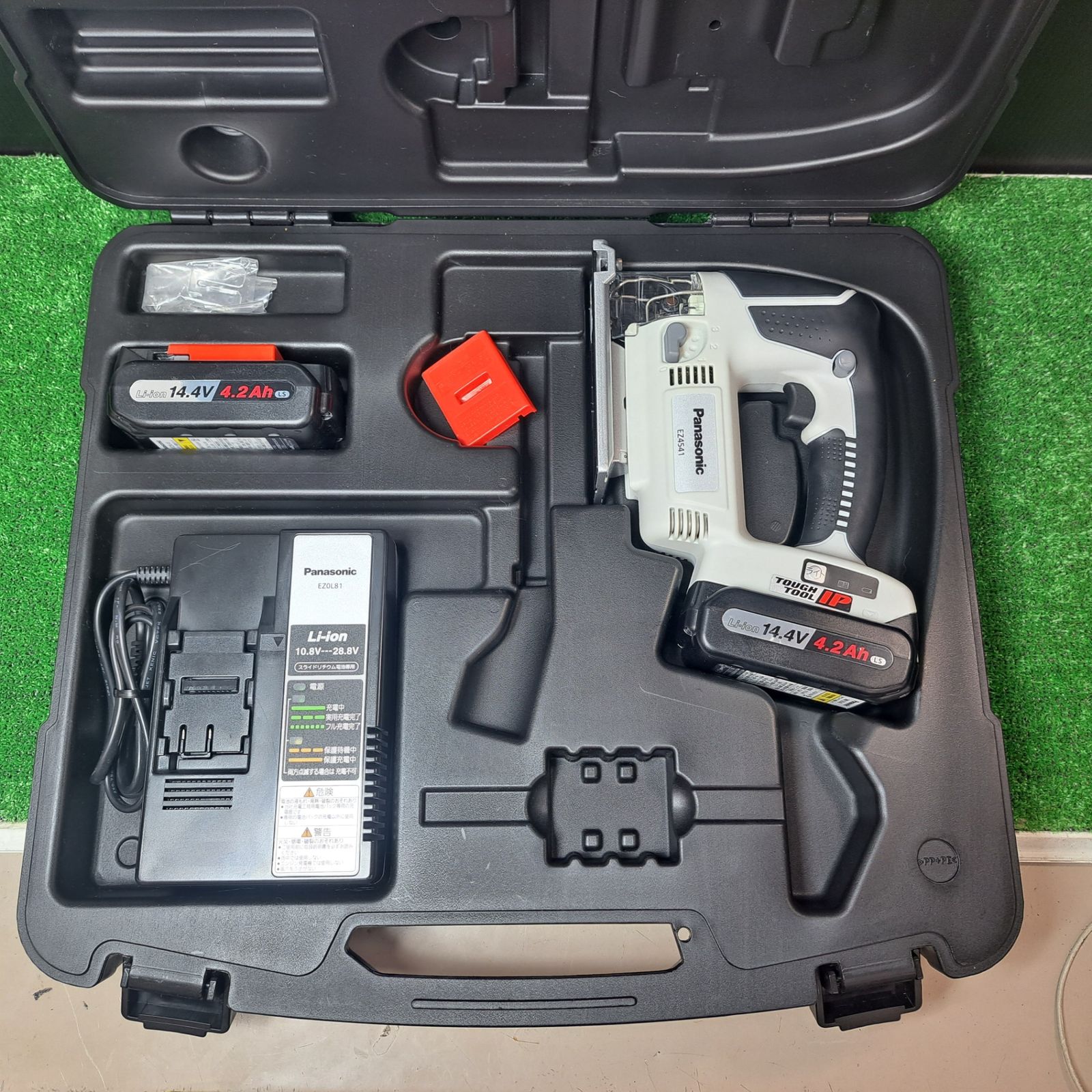 パナソニック Panasonic コードレスジグソー14.4V EZ4541LS2S-B 岩槻店
